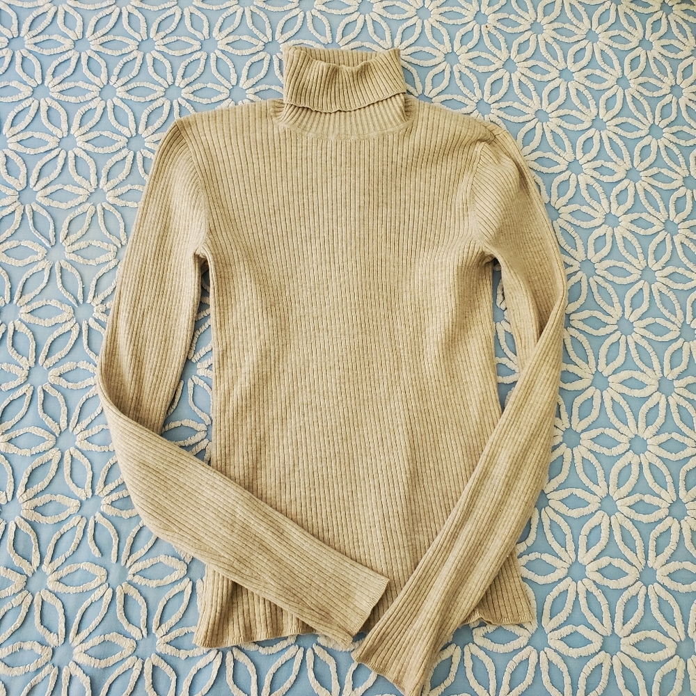 Judith & Charles Ribbed Turtleneck